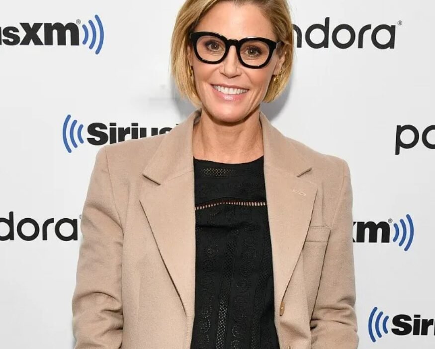 Julie Bowen se ríe al enterarse del destino de su personaje en Happy Gilmore 2