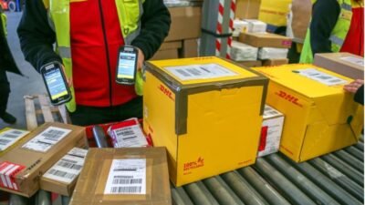 Atrapados por las nuevas reglas arancelarias: transportistas europeos suspenden envíos hacia EE. UU.